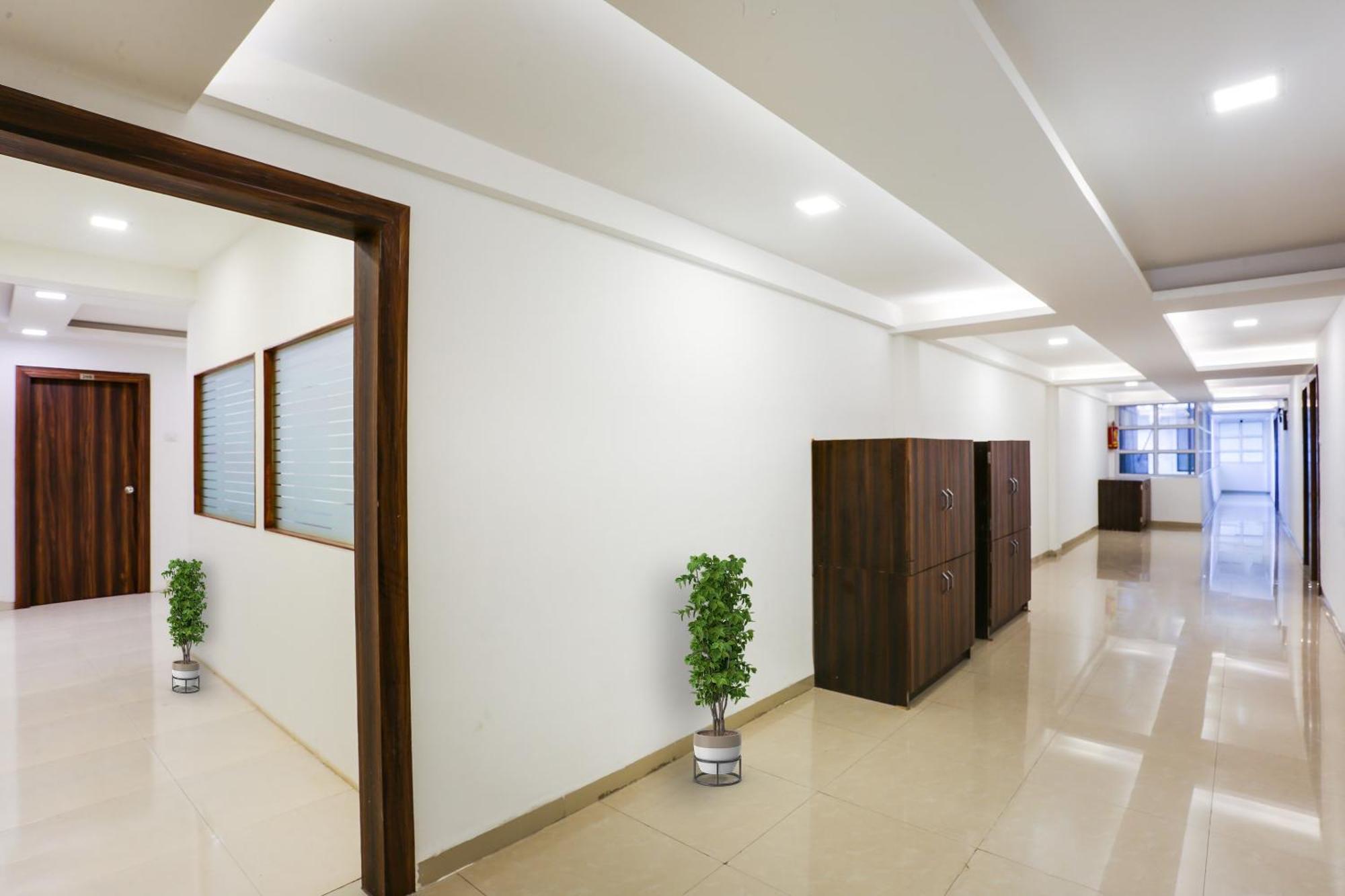 Capital O Arsh Executive Inn มุมไบ ภายนอก รูปภาพ