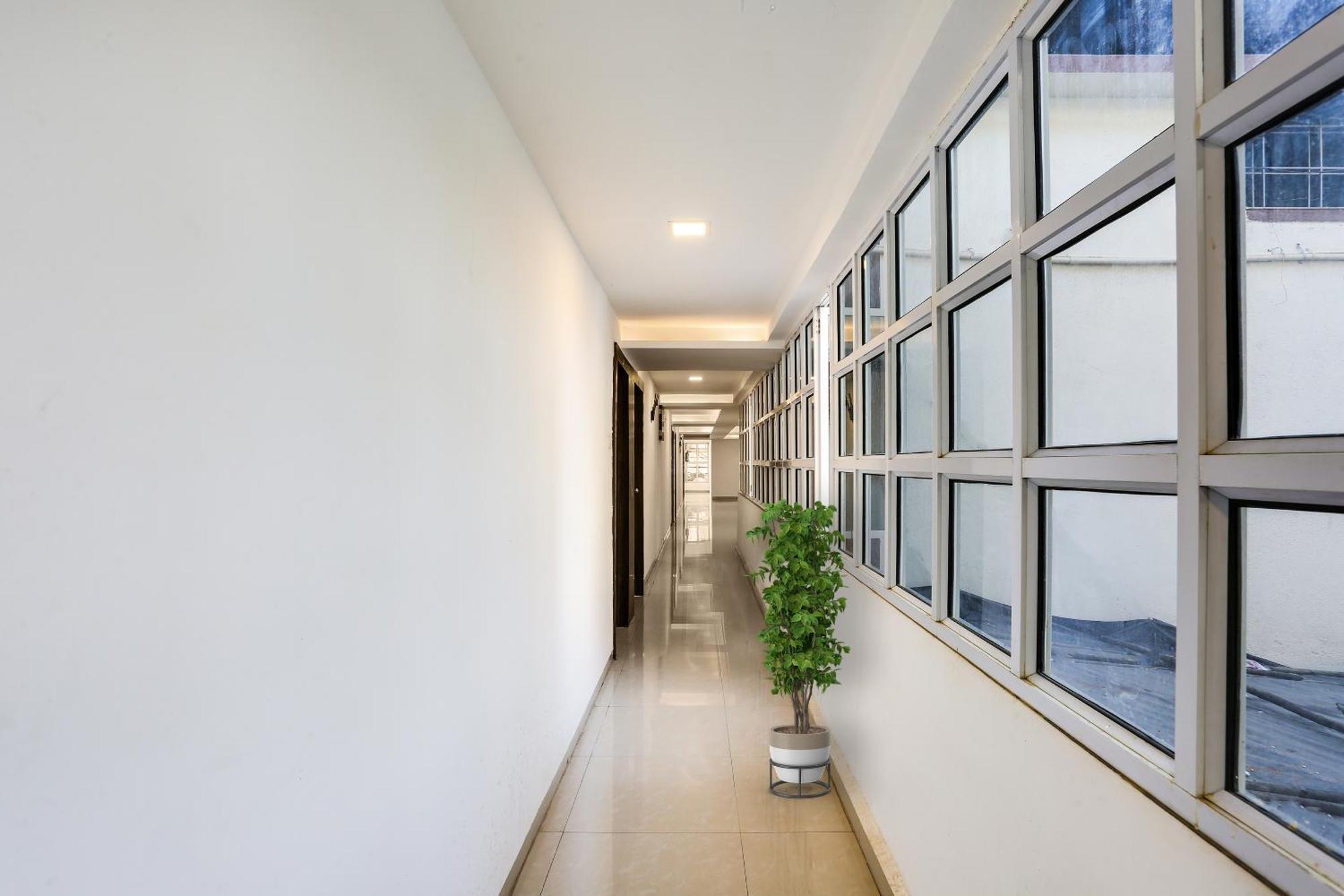 Capital O Arsh Executive Inn มุมไบ ภายนอก รูปภาพ