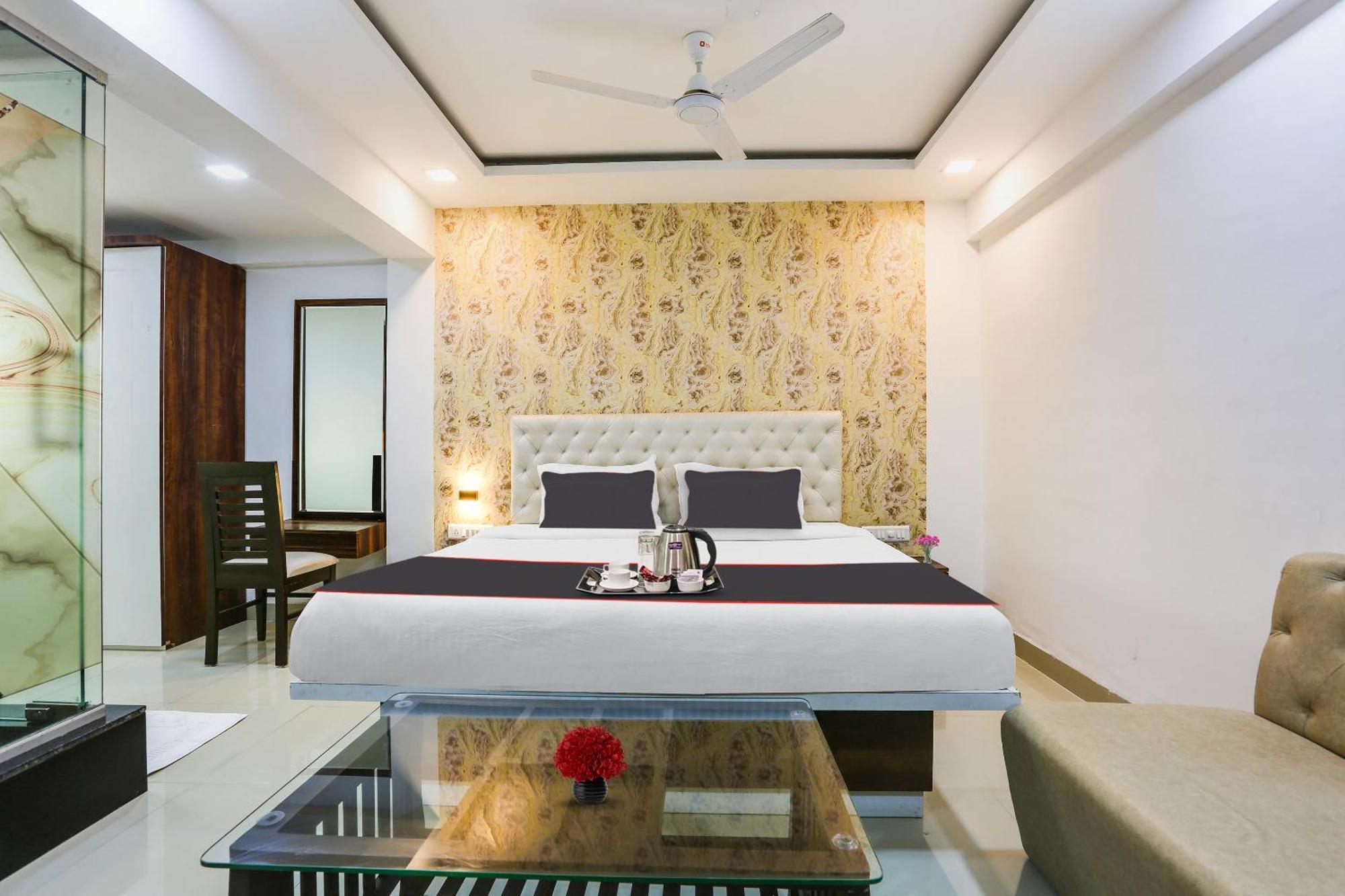 Capital O Arsh Executive Inn มุมไบ ภายนอก รูปภาพ